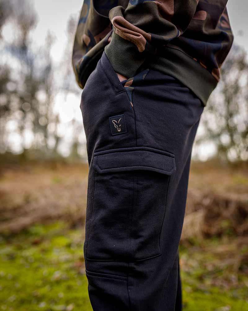 Fox LW Black/Camo Combat Joggers Pantalón de Pesca