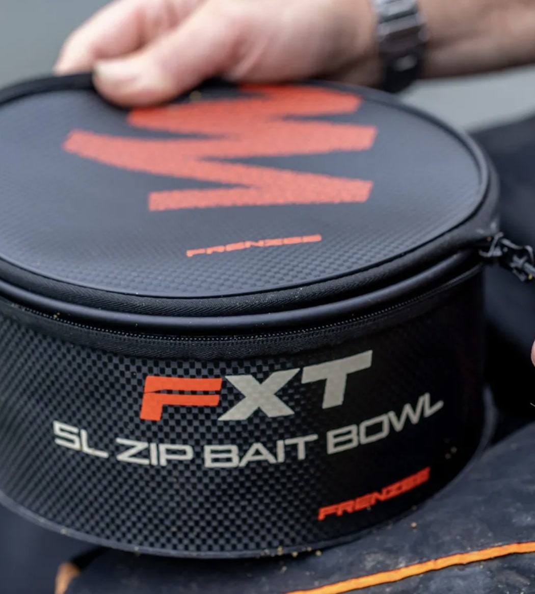 Frenzee FXT EVA 5L Zipped Groundbait Bowl Cubo para cebo