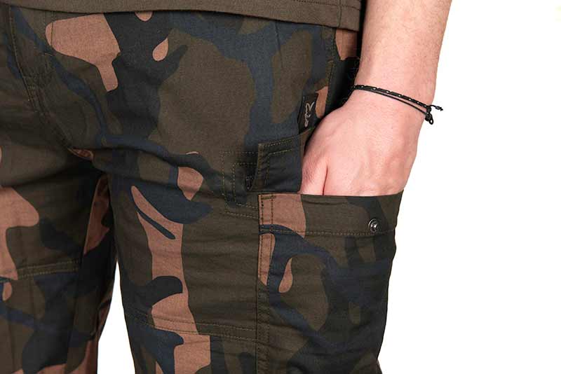 Fox LW Camo Combat Short Pantalón de Pesca