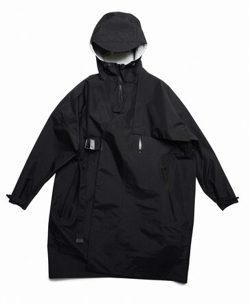 Spro F/Ce. Impermeable Negro