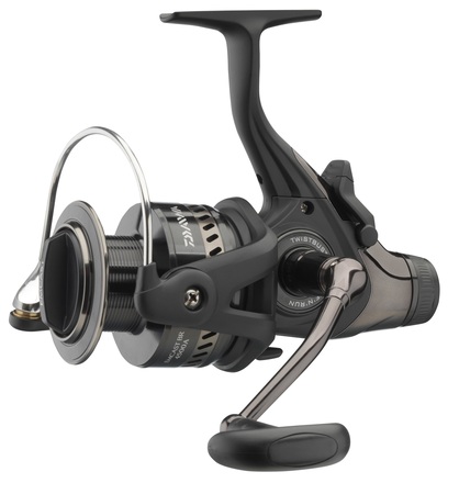 Daiwa Emcast BR A Carrete de Carrera Libre