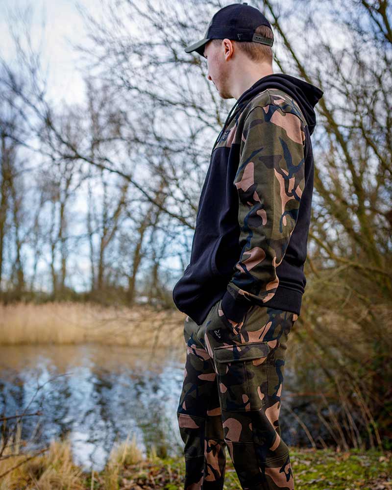 Fox LW Black/Camo Split Hoody con Cremallera