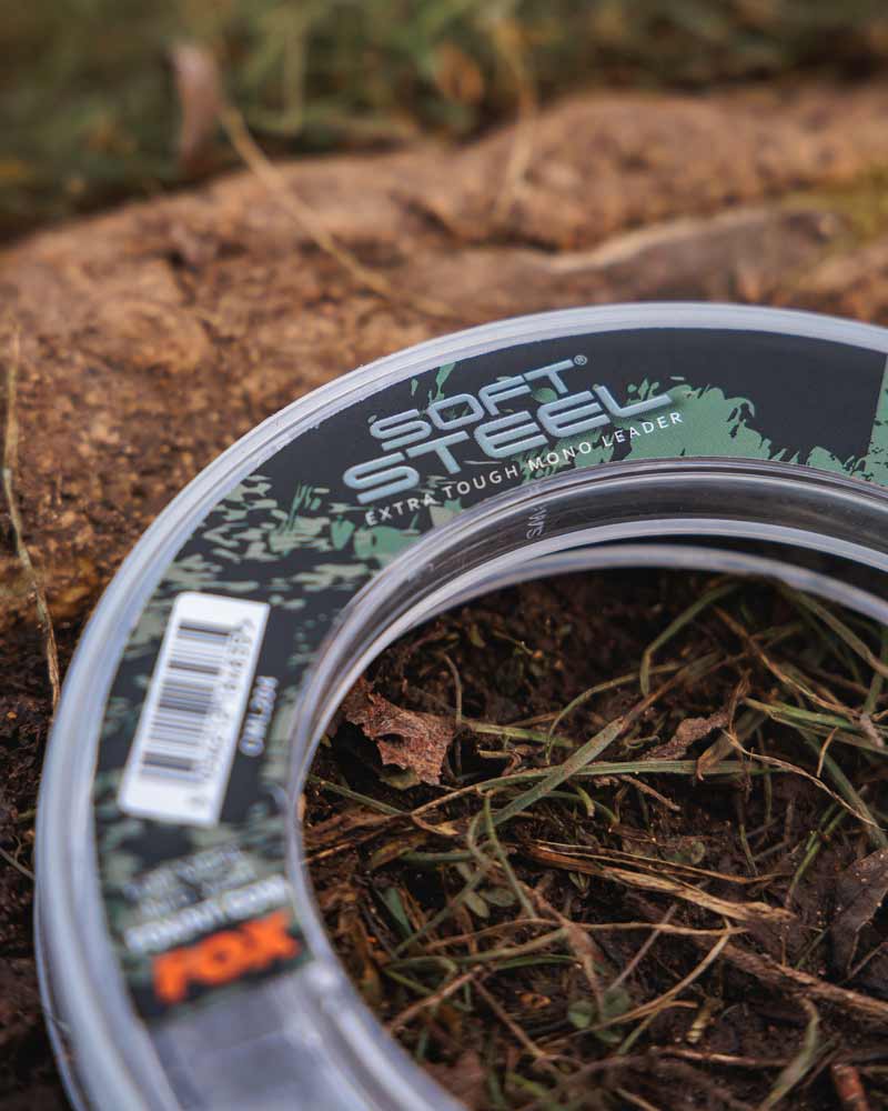 Fox Soft Steel Fleck Camo Líder