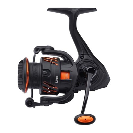 Savage Gear Orange LTD Carrete Spinning