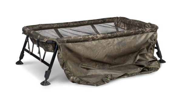 Nash Hi-Protect Cradle Camo Alfombra de Desenganche