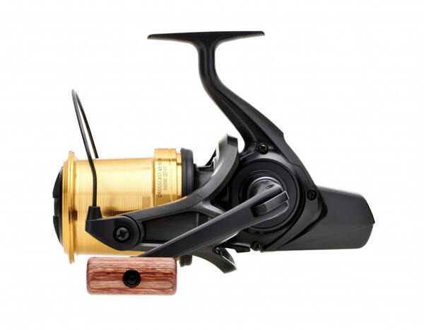 Daiwa 21 Crosscast 45 SCW QD OT Carrete para Carpa