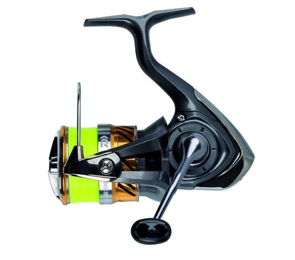 Daiwa 20 Laguna LT Carrete Spinning (incl. línea trenzada)