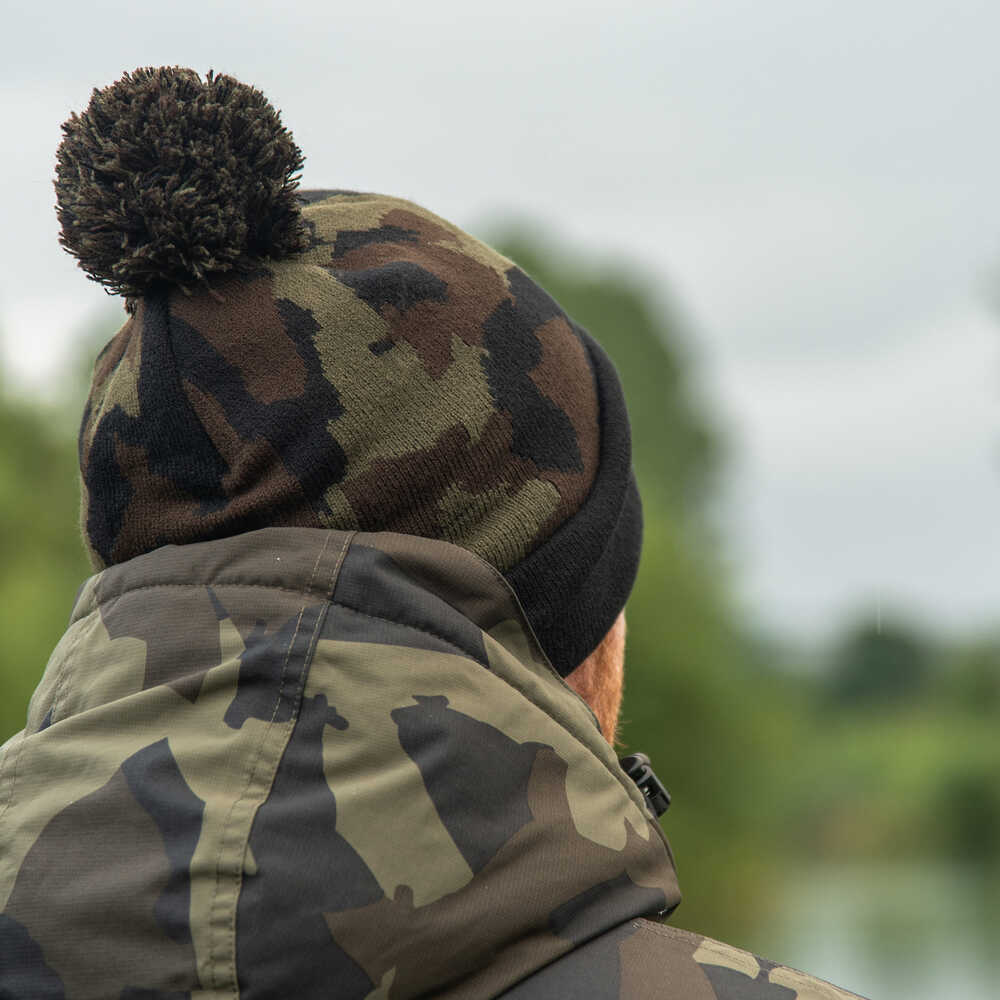 Avid Black And Camo Bobble Gorro