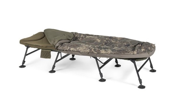 Nash Indulgence HD40 Sleep System 6 Patas Camo Cama (Incl. edredón)