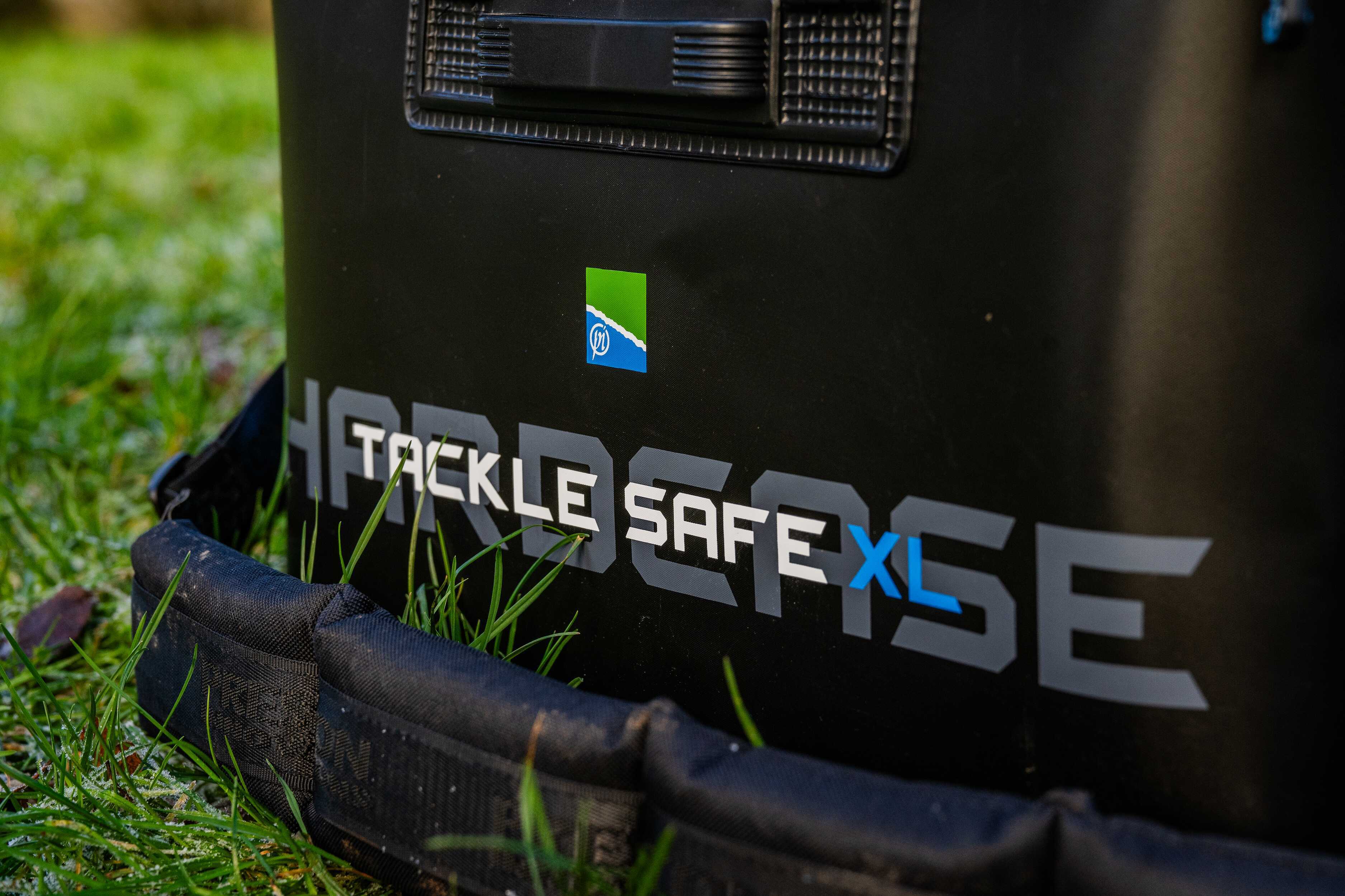 Preston Tackle Safe XL Caja Rígida de Aparejos