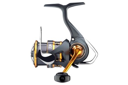 Daiwa 24 Iprimi LT Carrete Spinning para Trucha