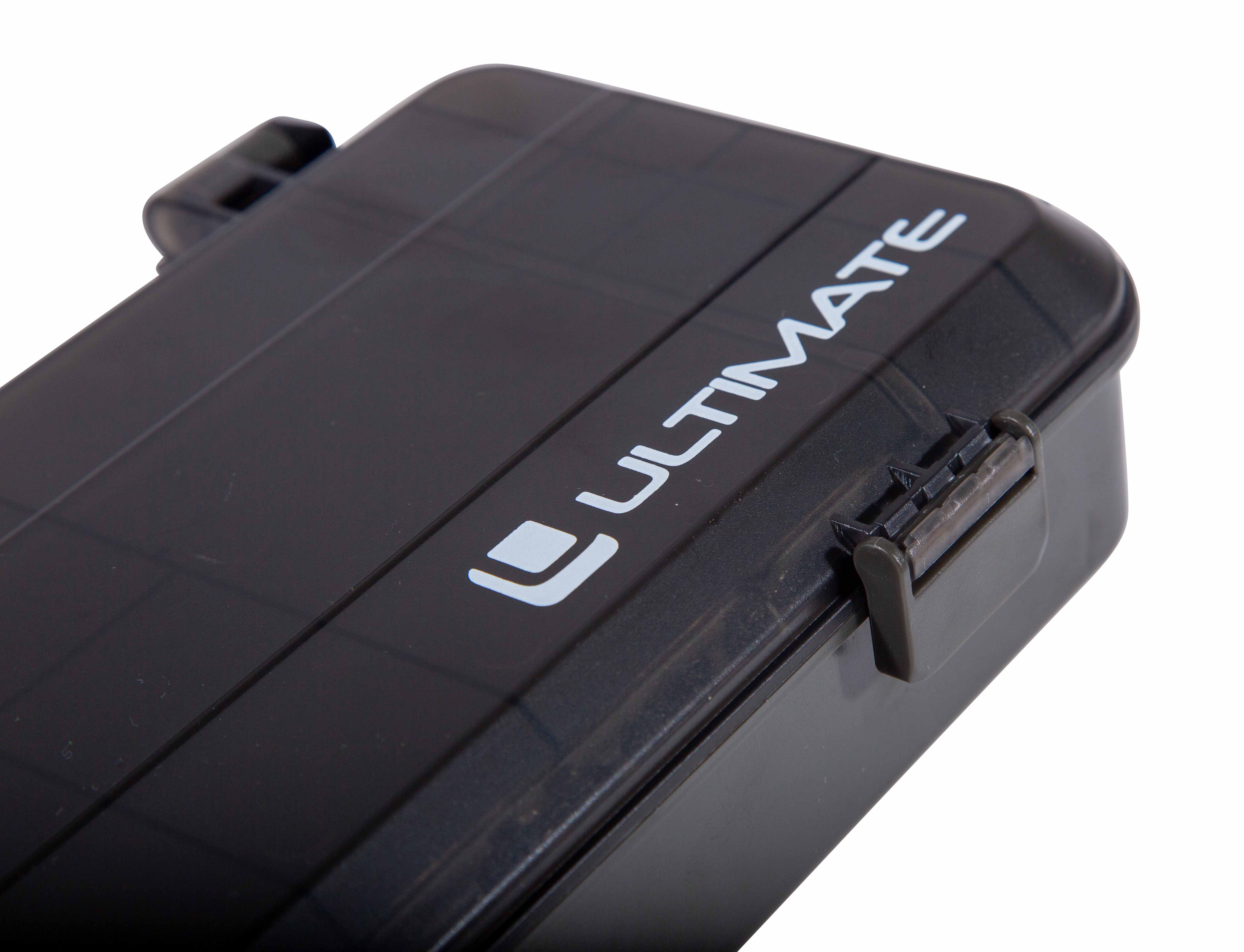 Ultimate Carp Tackle System Box Mediana